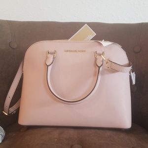 Michael Kors 'Cindy' purse